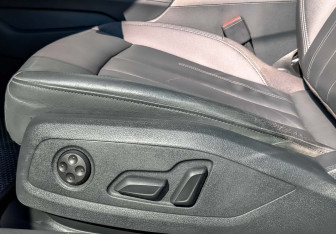 Подержанный автомобиль Audi A4 Sedan 2020 года (27 фото)