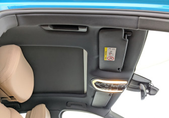 Подержанный автомобиль Porsche Macan 2021 года (23 фото)