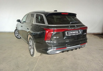 Подержанный автомобиль Hongqi E-HS9 2021 года (6 фото)