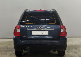 Подержанный автомобиль Kia Sportage 2009 года (6 фото)