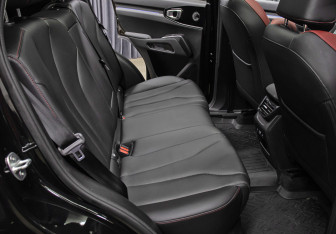 Подержанный автомобиль Haval H3 2024 года (12 фото)