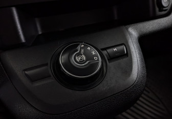 Подержанный автомобиль Citroen SpaceTourer 2021 года (28 фото)