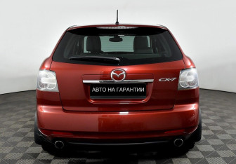 Подержанный автомобиль Mazda CX-7 2010 года (4 фото)