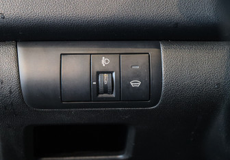 Подержанный автомобиль Kia Cerato Sedan 2010 года (14 фото)