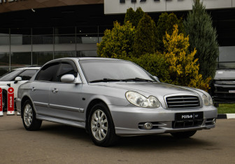 Подержанный автомобиль Hyundai Sonata 2008 года (2 фото)