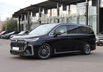 Подержанный автомобиль Voyah Dream 2023 года (32 фото)