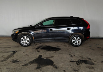 Подержанный автомобиль Volvo XC60 2011 года (7 фото)