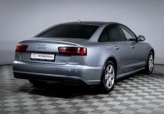 Подержанный автомобиль Audi A6 Sedan 2016 года (5 фото)