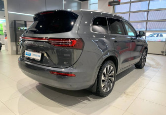 Подержанный автомобиль AITO M7 2023 года (4 фото)