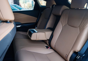 Новый Lexus RX 2025 (11 фото)