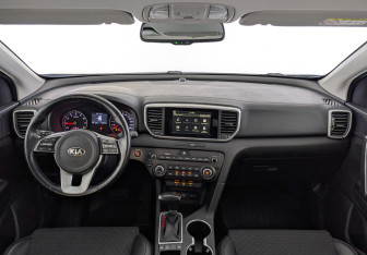 Подержанный автомобиль Kia Sportage 2019 года (14 фото)