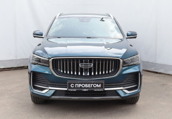 Подержанный автомобиль Geely Monjaro 2023 года (2 фото)