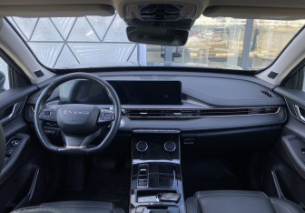 Подержанный автомобиль Exeed LX 2022 года (19 фото)