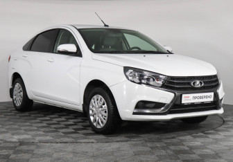 Подержанный автомобиль LADA (ВАЗ) Vesta Sedan 2018 года (3 фото)