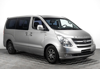 Подержанный автомобиль Hyundai Grand Starex 2011 года (2 фото)