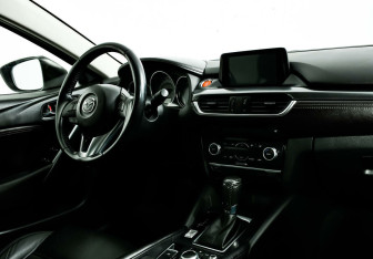 Подержанный автомобиль Mazda 6 Sedan 2015 года (9 фото)