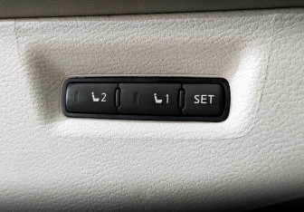 Подержанный автомобиль Nissan Murano Suv 2021 года (22 фото)