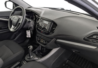 Подержанный автомобиль LADA (ВАЗ) Vesta Sedan 2018 года (13 фото)