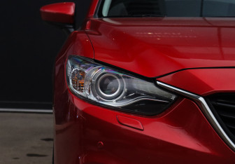 Подержанный автомобиль Mazda 6 Sedan 2014 года (20 фото)
