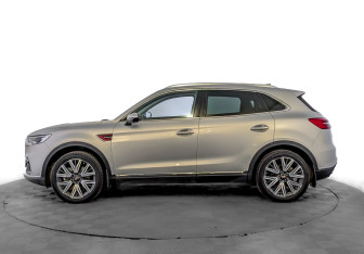 Подержанный автомобиль Hongqi HS5 2024 года (8 фото)