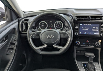 Подержанный автомобиль Hyundai Creta 2022 года (21 фото)