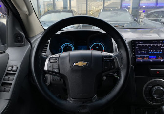 Подержанный автомобиль Chevrolet TrailBlazer 2012 года (14 фото)