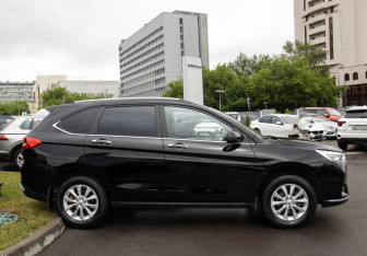 Подержанный автомобиль Haval M6 2023 года (3 фото)