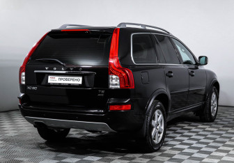 Подержанный автомобиль Volvo XC90 2012 года (5 фото)