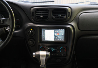 Подержанный автомобиль Chevrolet TrailBlazer 2005 года (11 фото)