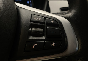 Подержанный автомобиль BMW X2 2019 года (21 фото)
