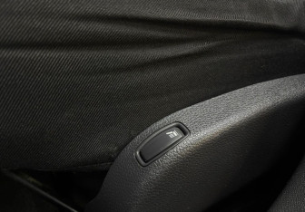 Подержанный автомобиль Renault Duster 2013 года (17 фото)