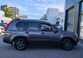 Подержанный автомобиль Nissan X-Trail 2008 года (4 фото)