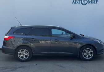 Подержанный автомобиль Ford Focus Wagon 2012 года (4 фото)