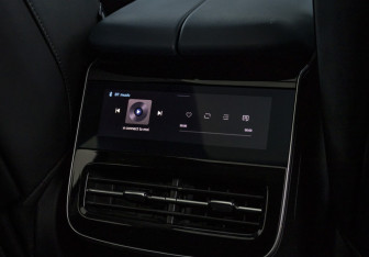 Подержанный автомобиль Voyah Free 2023 года (17 фото)