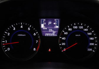 Подержанный автомобиль Hyundai Solaris Sedan 2015 года (7 фото)