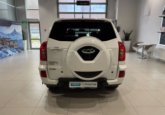 Подержанный автомобиль Chery Tiggo 3 2017 года (5 фото)