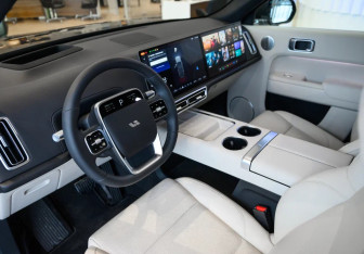 Новый LiXiang L9 2023 (6 фото)