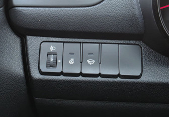 Подержанный автомобиль Kia Rio Sedan 2016 года (17 фото)