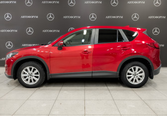 Подержанный автомобиль Mazda CX-5 2016 года (8 фото)