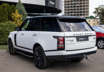 Подержанный автомобиль Land Rover Range Rover 2013 года (5 фото)