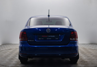 Подержанный автомобиль Volkswagen Polo Sedan 2018 года (4 фото)