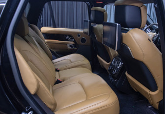 Подержанный автомобиль Land Rover Range Rover 2020 года (13 фото)
