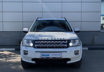 Подержанный автомобиль Land Rover Freelander 2013 года (2 фото)