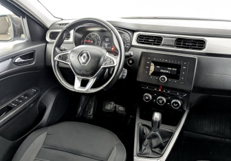 Подержанный автомобиль Renault Arkana 2019 года (28 фото)