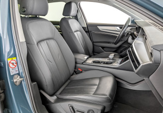 Подержанный автомобиль Audi A6 Sedan 2020 года (24 фото)