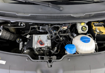 Подержанный автомобиль Volkswagen Caravelle 2020 года (9 фото)