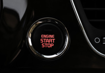 Подержанный автомобиль Kia Carnival 2019 года (21 фото)