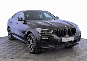 Подержанный автомобиль BMW X6 2020 года (3 фото)
