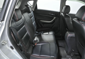 Подержанный автомобиль Changan CS35 2014 года (12 фото)