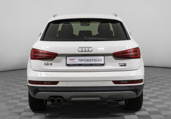 Подержанный автомобиль Audi Q3 2015 года (6 фото)